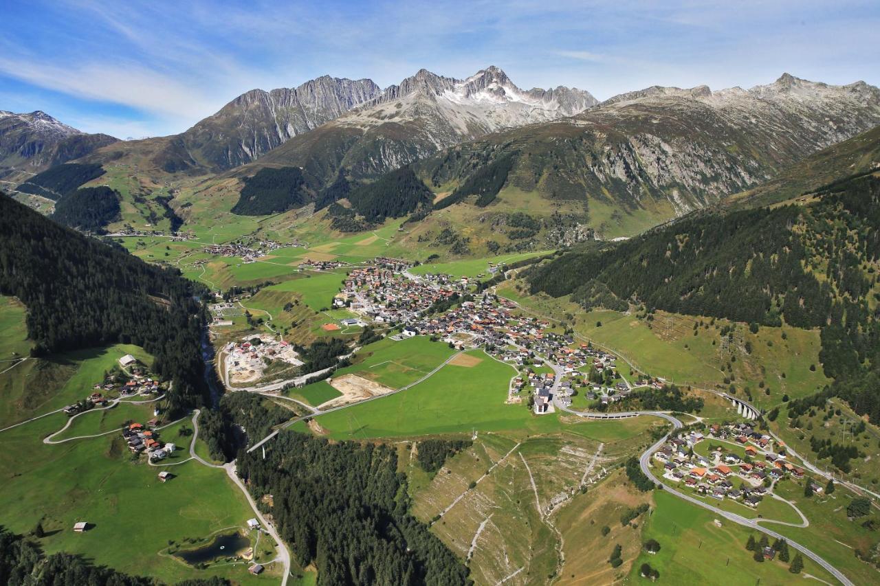Ferienwohnung Casa Ursina Sedrun Kültér fotó